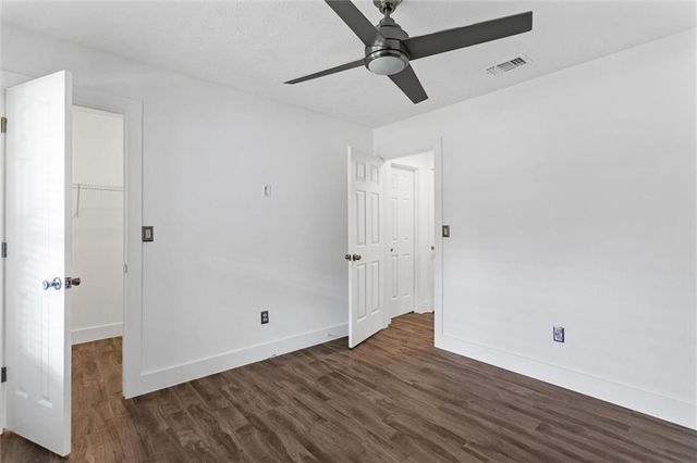 140 Grayland Creek Drive, Lawrenceville, GA 30046