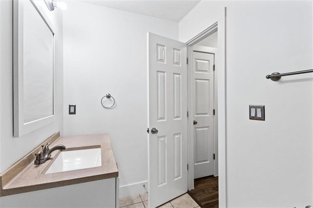 140 Grayland Creek Drive, Lawrenceville, GA 30046