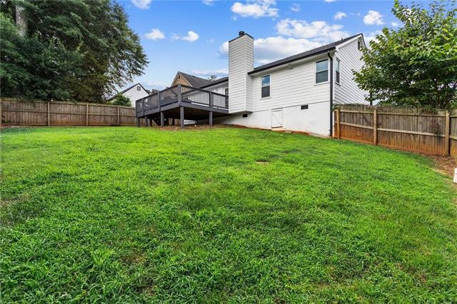140 Grayland Creek Drive, Lawrenceville, GA 30046