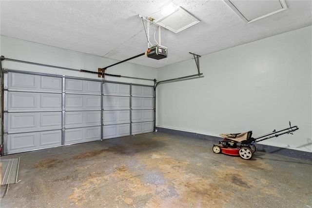 140 Grayland Creek Drive, Lawrenceville, GA 30046