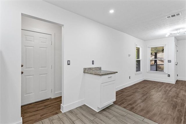 140 Grayland Creek Drive, Lawrenceville, GA 30046