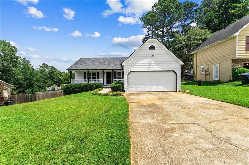 140 Grayland Creek Drive, Lawrenceville, GA 30046