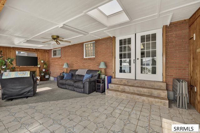 631 Holley Street, Shelley, ID 83274