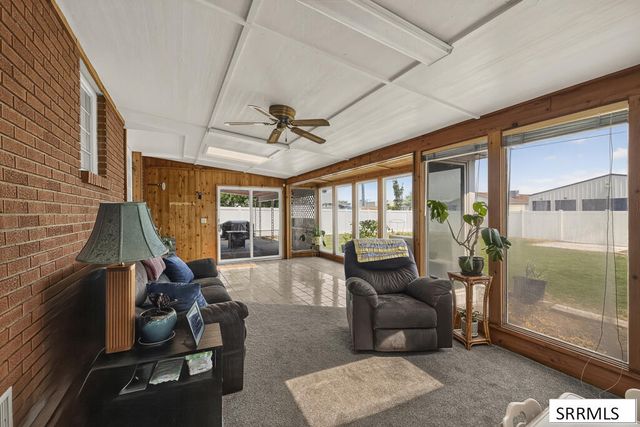 631 Holley Street, Shelley, ID 83274