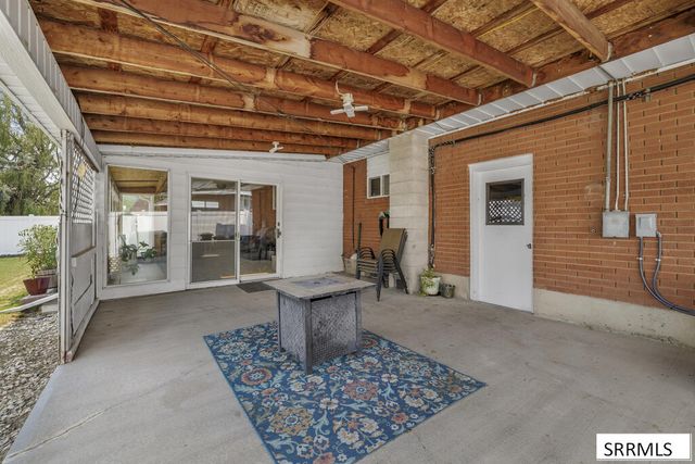 631 Holley Street, Shelley, ID 83274