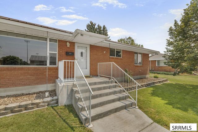 631 Holley Street, Shelley, ID 83274