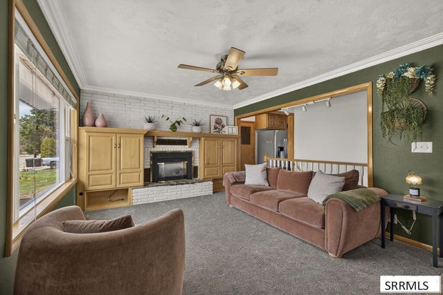 631 Holley Street, Shelley, ID 83274