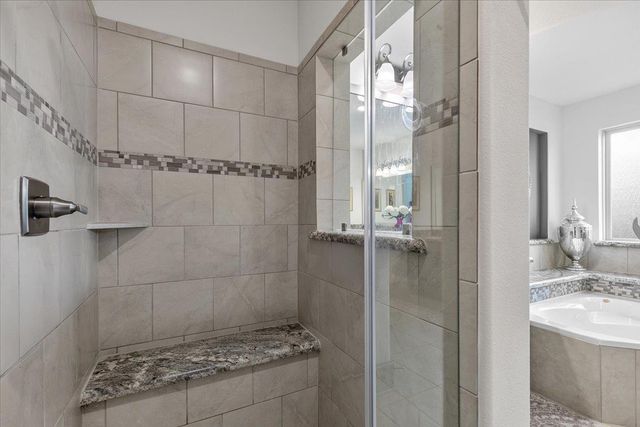 125 Mindy WAY, Liberty Hill, TX 78642