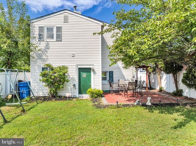 12 JACOBSON ST, Sayreville, NJ 08872