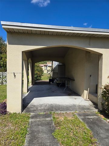 2651 Fletcher Ct, Hollywood, FL 33020