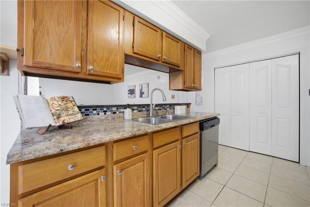 1805 Rock Lake LOOP, Virginia Beach, VA 23456