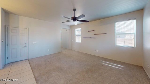 8007 S Dolphin Way, Tucson, AZ 85756