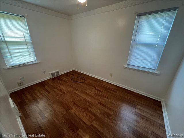 5745 Radnor Street, Detroit, MI 48224