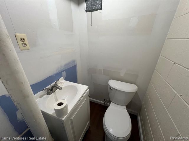 5745 Radnor Street, Detroit, MI 48224