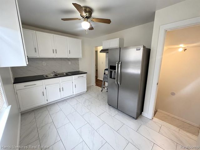 5745 Radnor Street, Detroit, MI 48224