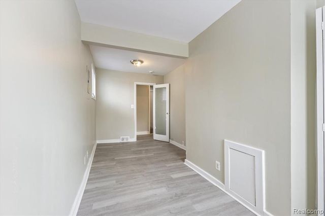 6808 Fisher Avenue, Warren, MI 48091