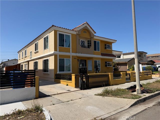 1518 W 206th, Los Angeles, CA 90501