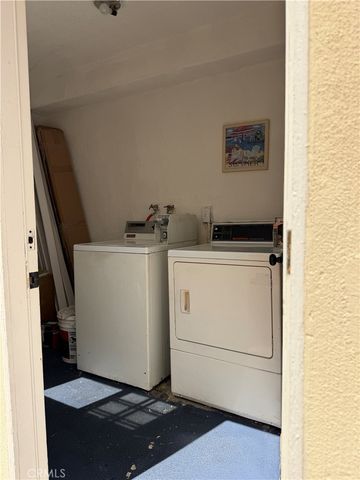 1518 W 206th, Los Angeles, CA 90501