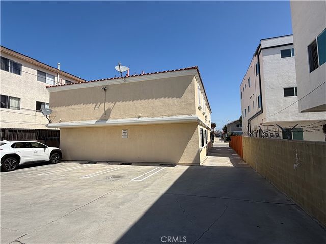 1518 W 206th, Los Angeles, CA 90501
