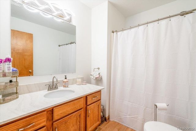 9714 Sawgrass Court, Van Buren Charter Township, MI 48111