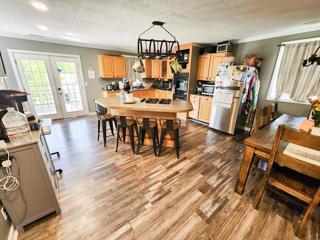 8696 Main Street, Rushville, OH 43150