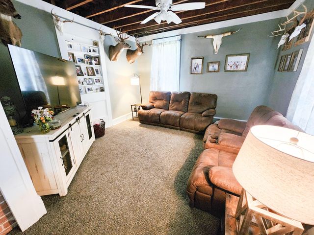 8696 Main Street, Rushville, OH 43150
