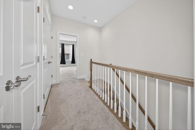 15305 LINVILLE CREEK DR, Haymarket, VA 20169