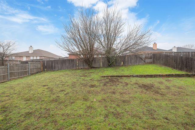 1092 Winding Creek, Cedar Hill, TX 75104