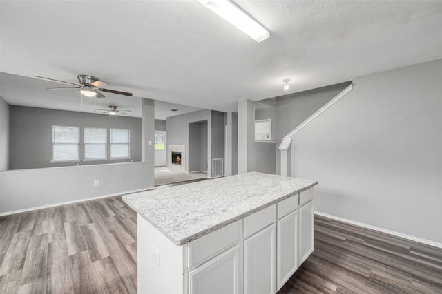 1092 Winding Creek, Cedar Hill, TX 75104