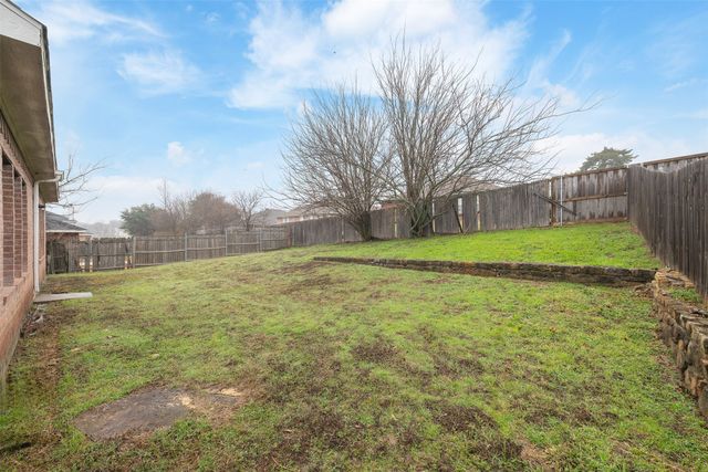 1092 Winding Creek, Cedar Hill, TX 75104