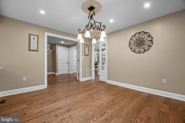 577 GREEN VALLEY RD, Langhorne, PA 19047