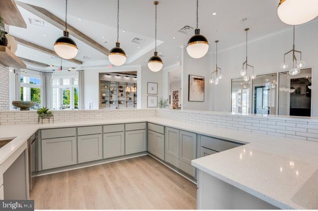 5365 CANYONLANDS ST, White Plains, MD 20695