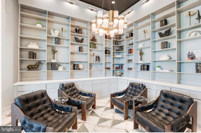 5365 CANYONLANDS ST, White Plains, MD 20695