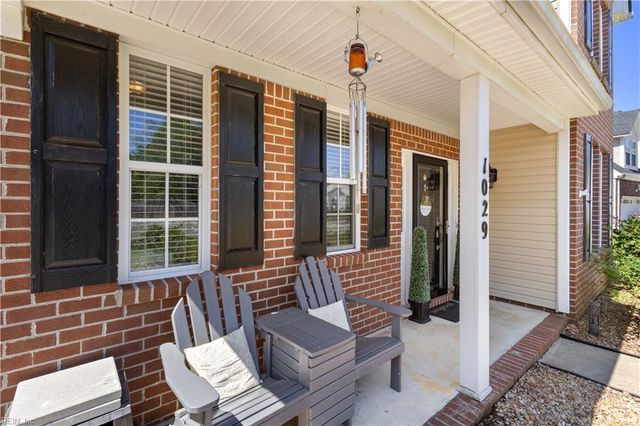 1029 English Oak Dr, Suffolk, VA 23434