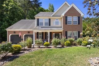 1029 English Oak Dr, Suffolk, VA 23434