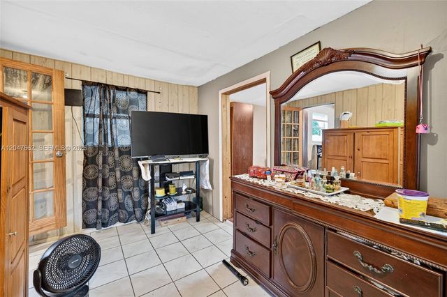 721 N 69th Avenue, Hollywood, FL 33024