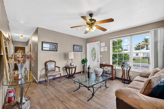 721 N 69th Avenue, Hollywood, FL 33024
