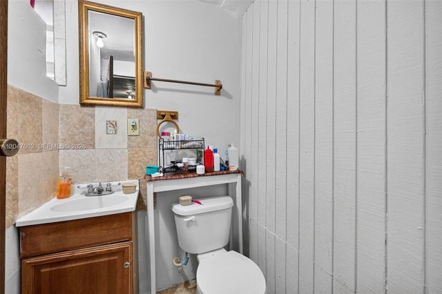 721 N 69th Avenue, Hollywood, FL 33024