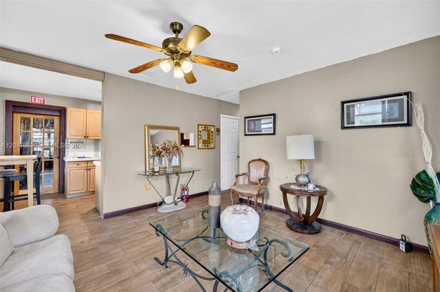 721 N 69th Avenue, Hollywood, FL 33024