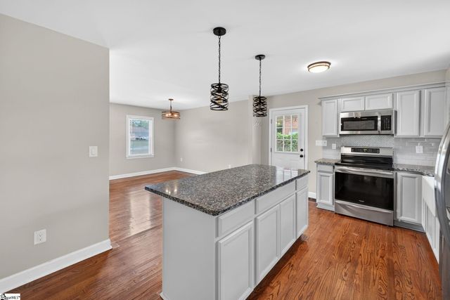 312 Mimosa Drive, Mauldin, SC 29662