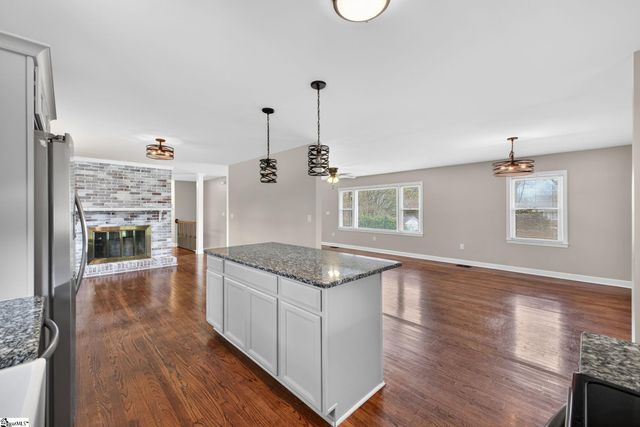 312 Mimosa Drive, Mauldin, SC 29662