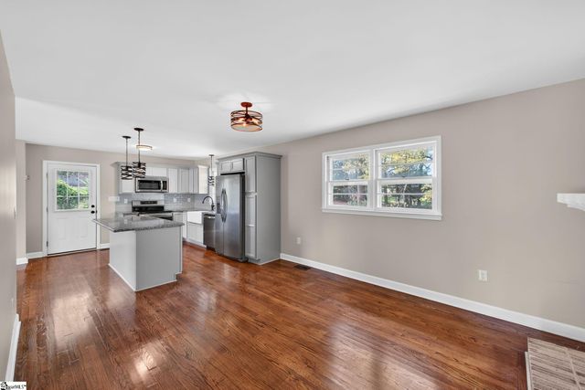 312 Mimosa Drive, Mauldin, SC 29662