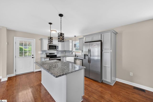 312 Mimosa Drive, Mauldin, SC 29662