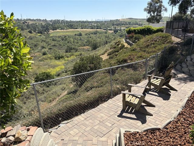 27182 La Fuente, Mission Viejo, CA 92692