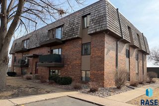 3544 S Gateway Blvd Boulevard 104, Sioux Falls, SD 57106