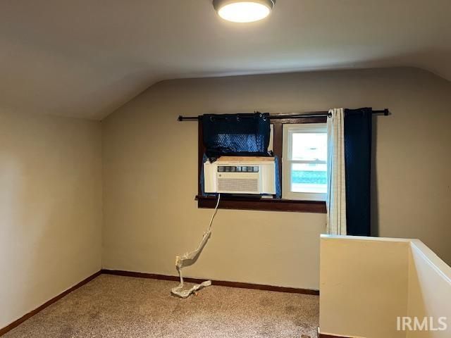 210 S Weinbach Avenue, Evansville, IN 47714