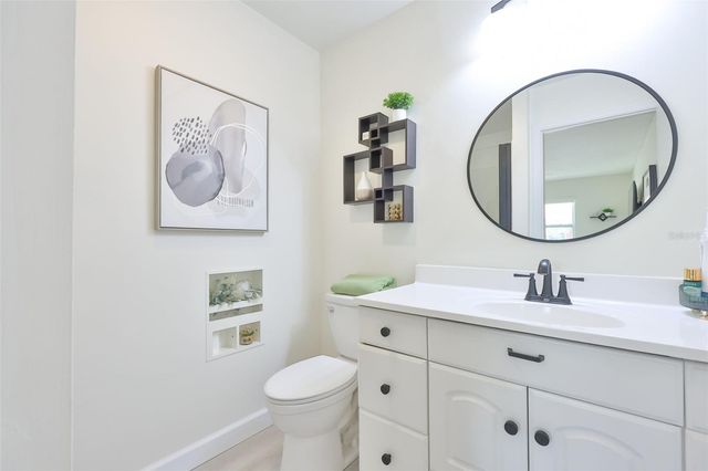 214 GLENELLEN PLACE 201, Sun City Center, FL 33573