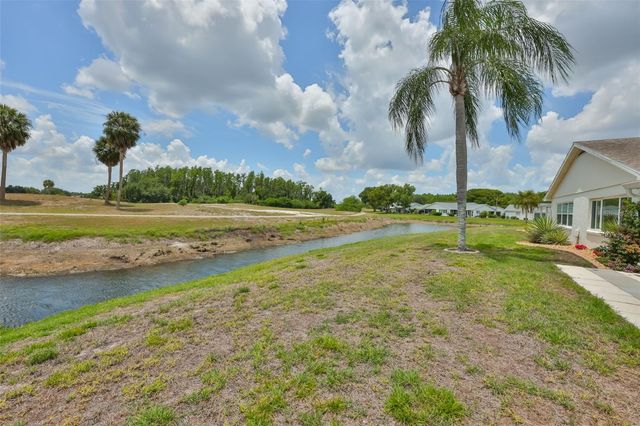 214 GLENELLEN PLACE 201, Sun City Center, FL 33573