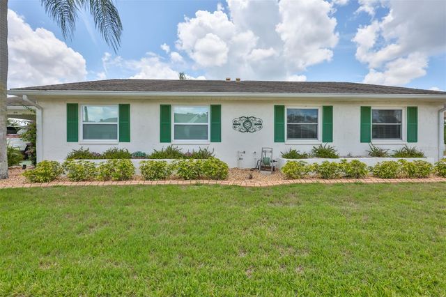 214 GLENELLEN PLACE 201, Sun City Center, FL 33573