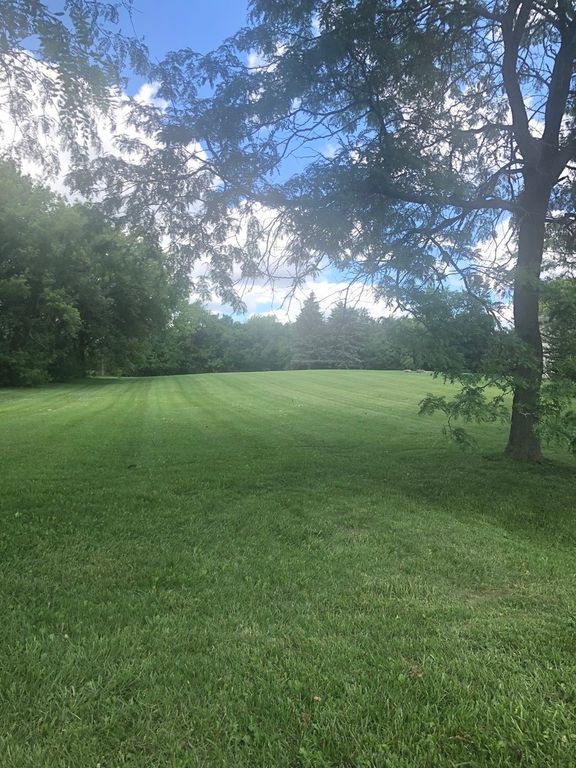 54 Deer Point Drive, Hawthorn Woods, IL 60047